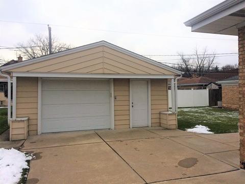 2224 Erika Dr, Broadview, IL 60155 photo 11