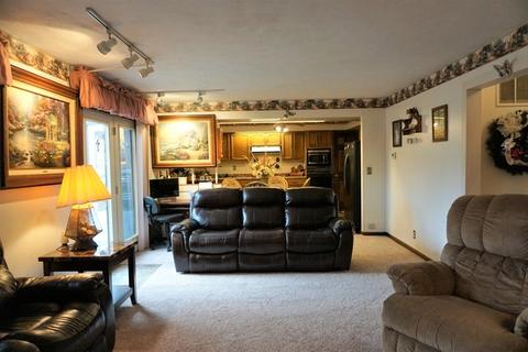 204 Delmar Dr, Catlin, IL 61817 photo 13