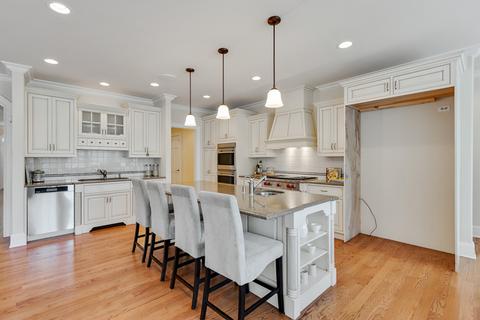 435 Lee Rd, Northbrook, IL 60062 photo 7