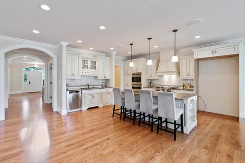435 Lee Rd, Northbrook, IL 60062 photo 12