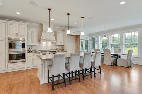 435 Lee Rd, Northbrook, IL 60062 photo 8
