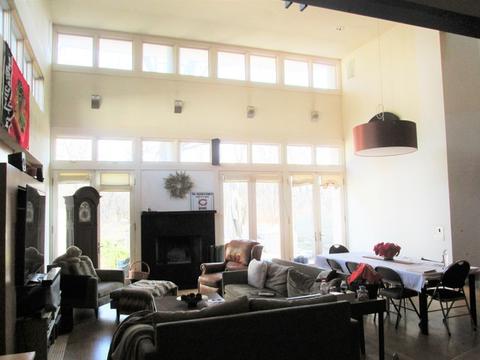 1435 Maple St, Glenview, IL 60025 photo 3