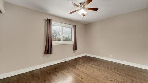 1518 E Lowden Ln, Mount Prospect, IL 60056 photo 20