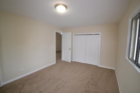 283 E Wayne Pl, Wheeling, IL 60090 photo 17