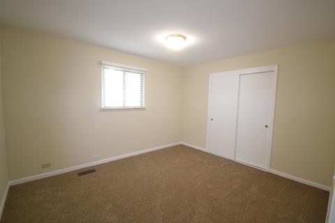 283 E Wayne Pl, Wheeling, IL 60090 photo 24