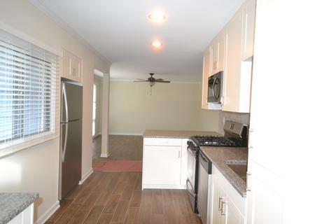283 E Wayne Pl, Wheeling, IL 60090 photo 28