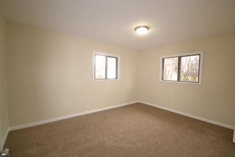 283 E Wayne Pl, Wheeling, IL 60090 photo 16