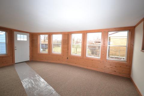 283 E Wayne Pl, Wheeling, IL 60090 photo 13