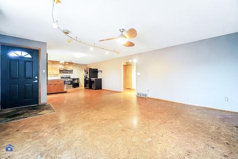 156 S Alma Ave, Kankakee, IL 60901 photo 2