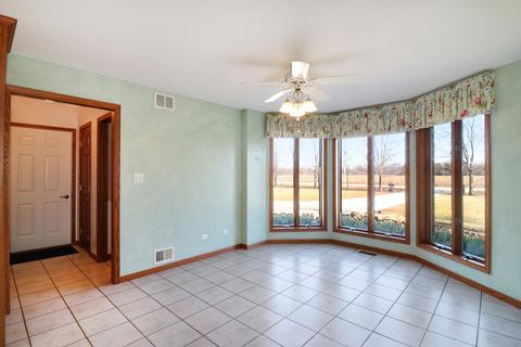 105 S Campbell Rd, Mazon, IL 60444 photo 17