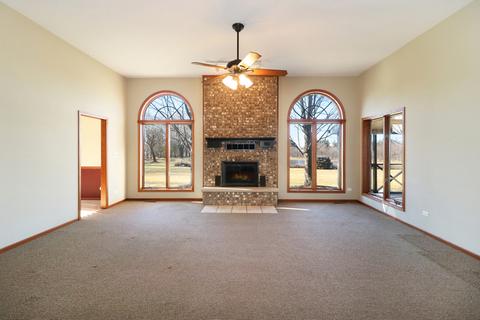 105 S Campbell Rd, Mazon, IL 60444 photo 8
