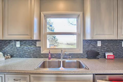 310 W Monroe St, Philo, IL 61864 photo 9