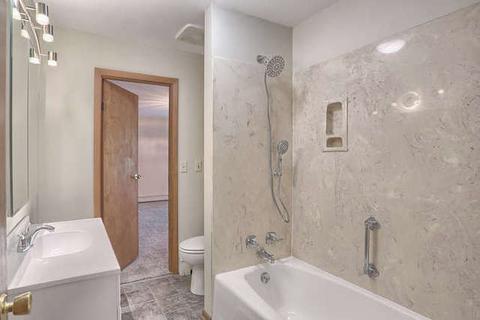 402 E Benham St, Tolono, IL 61880 photo 23