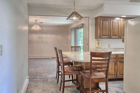 402 E Benham St, Tolono, IL 61880 photo 12