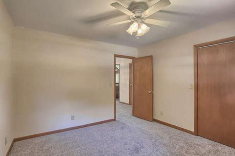 402 E Benham St, Tolono, IL 61880 photo 28