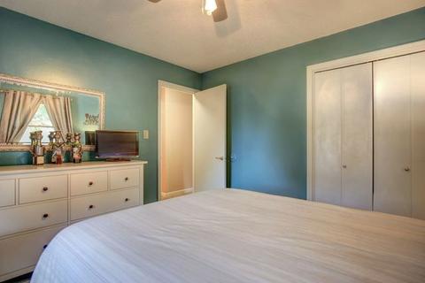 107 E Marshall St, Tolono, IL 61880 photo 28