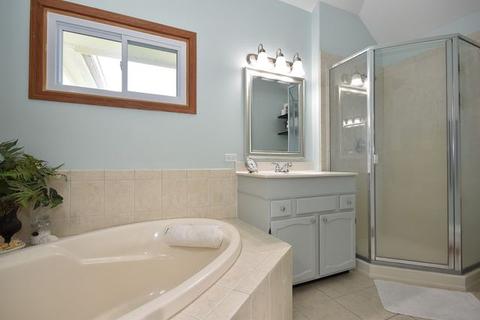 301 Fieldcrest Dr, Algonquin, IL 60102 photo 28