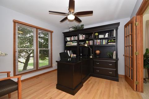 301 Fieldcrest Dr, Algonquin, IL 60102 photo 23