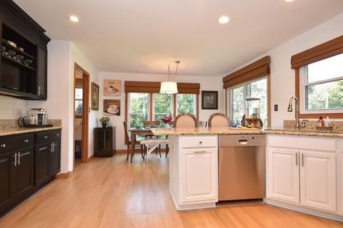 301 Fieldcrest Dr, Algonquin, IL 60102 photo 16