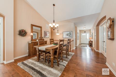 1163 Heathrow Ct, Aurora, IL 60502 photo 5