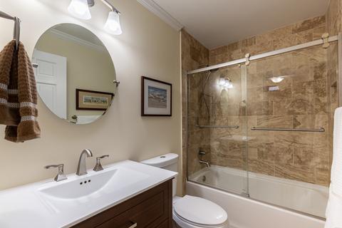 2121 Hallmark Ct, Wheaton, IL 60187 photo 18