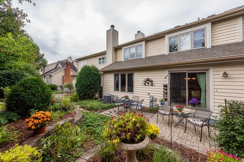 2121 Hallmark Ct, Wheaton, IL 60187 photo 25