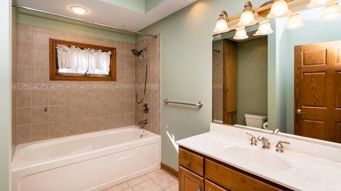 16043 Hometown Dr, Plainfield, IL 60586 photo 56