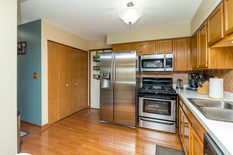 1219 Dunamon Dr, Bartlett, IL 60103 photo 8