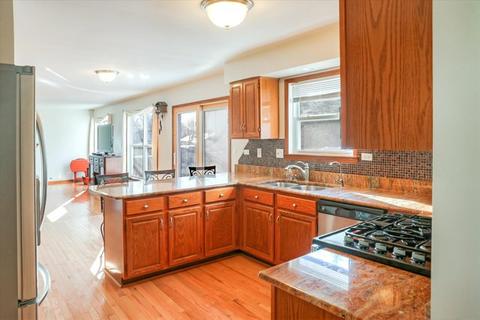 1346 Saddlebrook Rd, Bartlett, IL 60103 photo 9