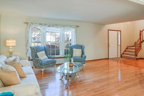 1346 Saddlebrook Rd, Bartlett, IL 60103 photo 8