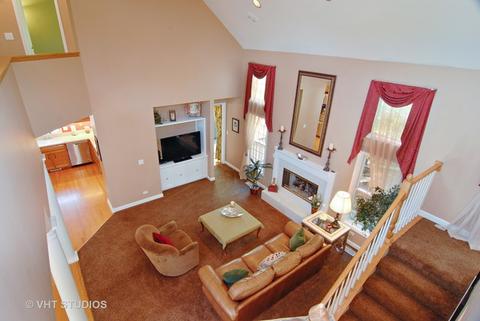 2300 Brookside Ct, Aurora, IL 60502 photo 5
