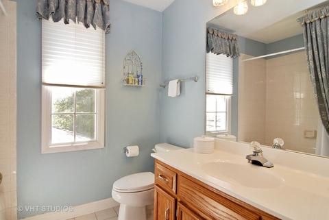 2300 Brookside Ct, Aurora, IL 60502 photo 16
