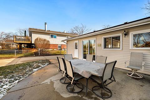 670 Frederick Ln, Hoffman Estates, IL 60169 photo 28