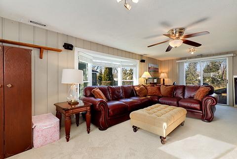 670 Frederick Ln, Hoffman Estates, IL 60169 photo 19