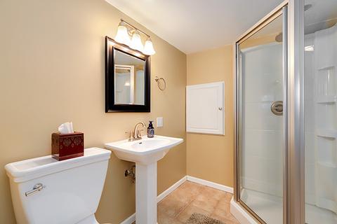 670 Frederick Ln, Hoffman Estates, IL 60169 photo 17