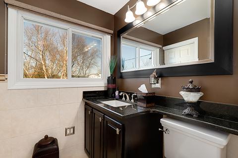 670 Frederick Ln, Hoffman Estates, IL 60169 photo 24