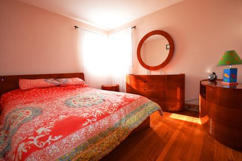 2176 N Mango Ave, Chicago, IL 60639 photo 8