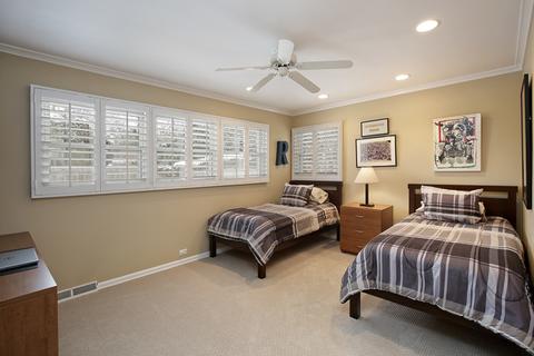 560 Dundee Rd, Glencoe, IL 60022 photo 13