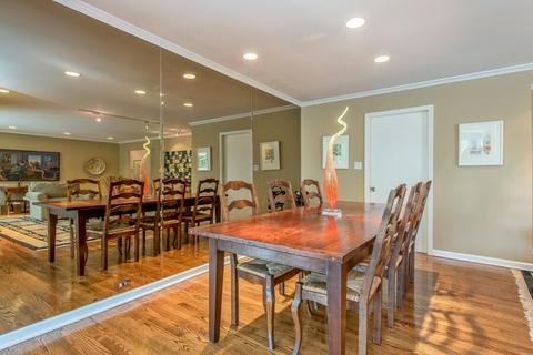 560 Dundee Rd, Glencoe, IL 60022 photo 5