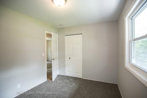 105 Circle Dr E, Montgomery, IL 60538 photo 14