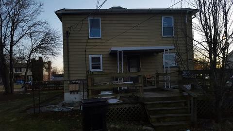 404 E Hill St, Champaign, IL 61820 photo 3