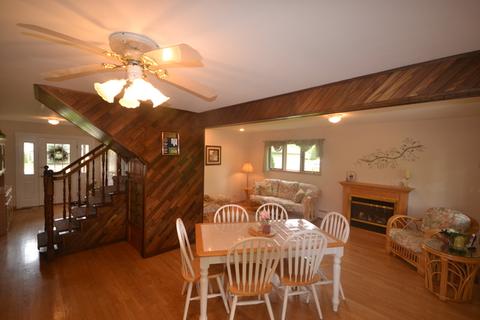 209 W Pleasant View Dr, Mchenry, IL 60050 photo 12