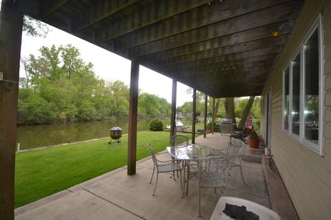 209 W Pleasant View Dr, Mchenry, IL 60050 photo 4