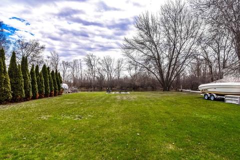 209 W Pleasant View Dr, Mchenry, IL 60050 photo 7