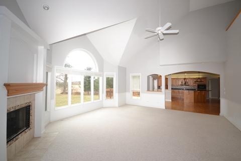 40 W490 Stonecrest Dr, Elgin, IL 60124 photo 12