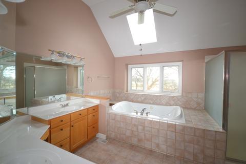 40 W490 Stonecrest Dr, Elgin, IL 60124 photo 22