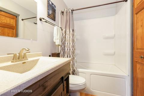 5006 S Pine St, Mchenry, IL 60050 photo 6