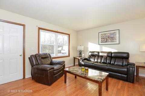 5006 S Pine St, Mchenry, IL 60050 photo 2