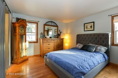 5006 S Pine St, Mchenry, IL 60050 photo 5