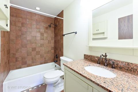 1101 Pleasant Run Dr #1014, Wheeling, IL 60090 photo 9
